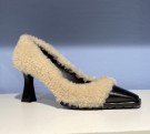 A1043 Black Polido Off White Lamb Pumps thumbnail