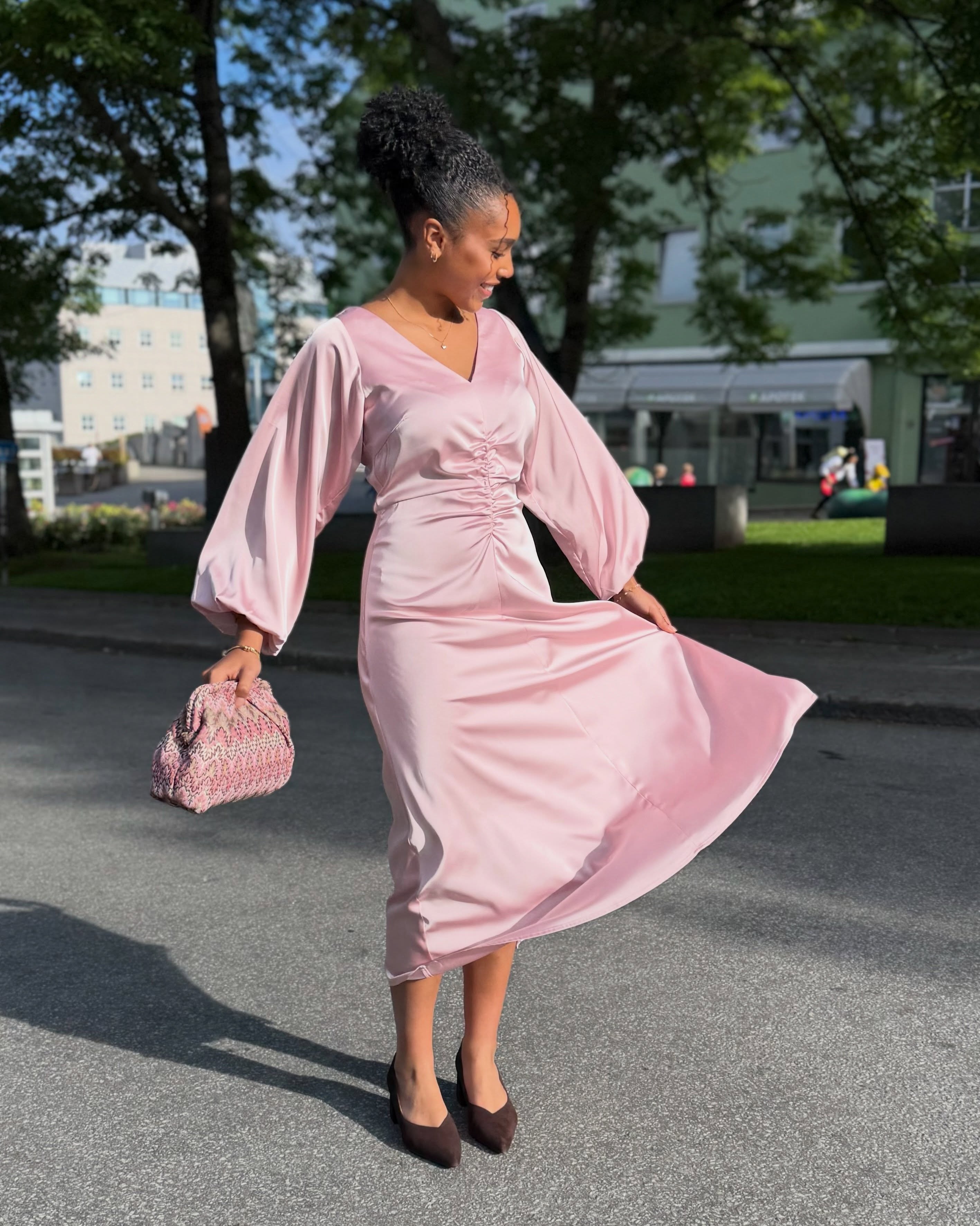 julebord kjole Wrenleecras Dress Light Pink Cras